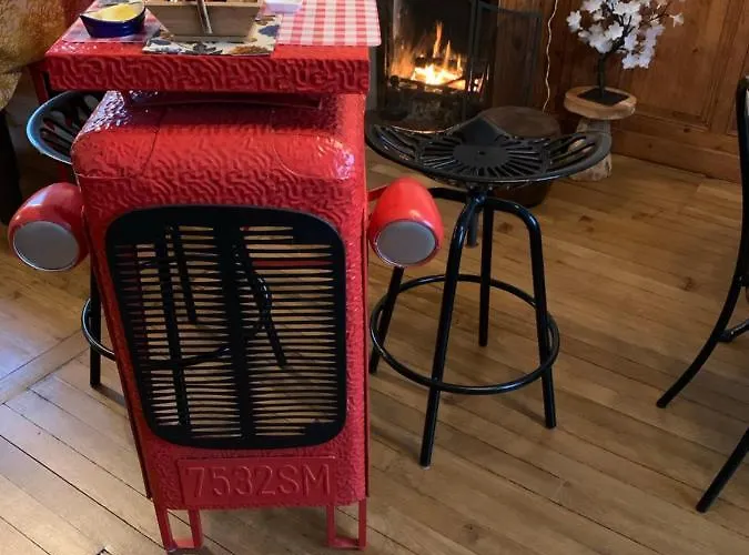 Cathy D Hotes Dives-sur-Mer