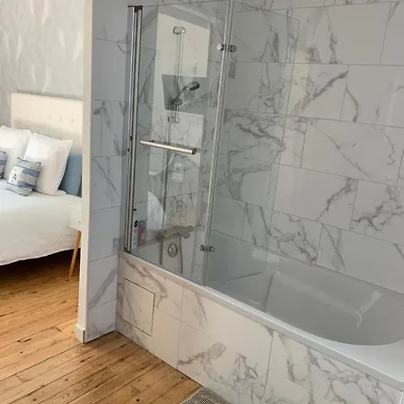 Cathy D Hotes Bed and breakfast Dives-sur-Mer