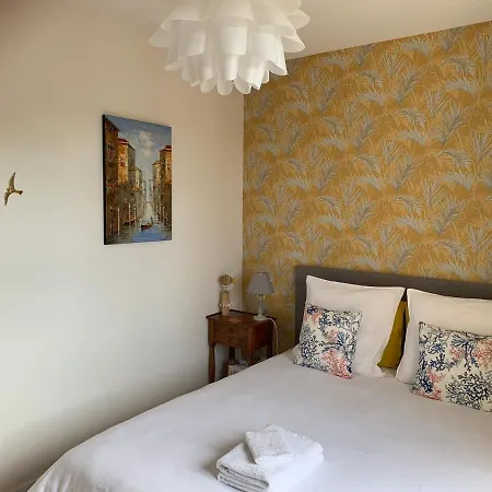 Cathy D Hotes Bed and breakfast Dives-sur-Mer